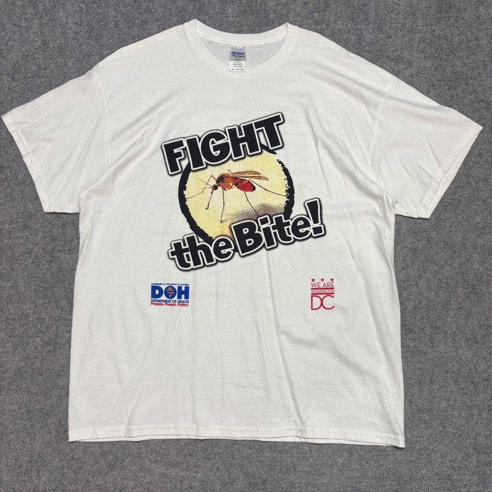 Gildan Fight the Bite Mosquito DC DOH Graphic T-Shirt White Mens XL